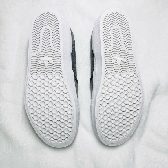 ADIDAS SHMOOFOIL SLIP-ON - GREY / ROYAL BLUE - 6 - NIB - Picture 4 of 9